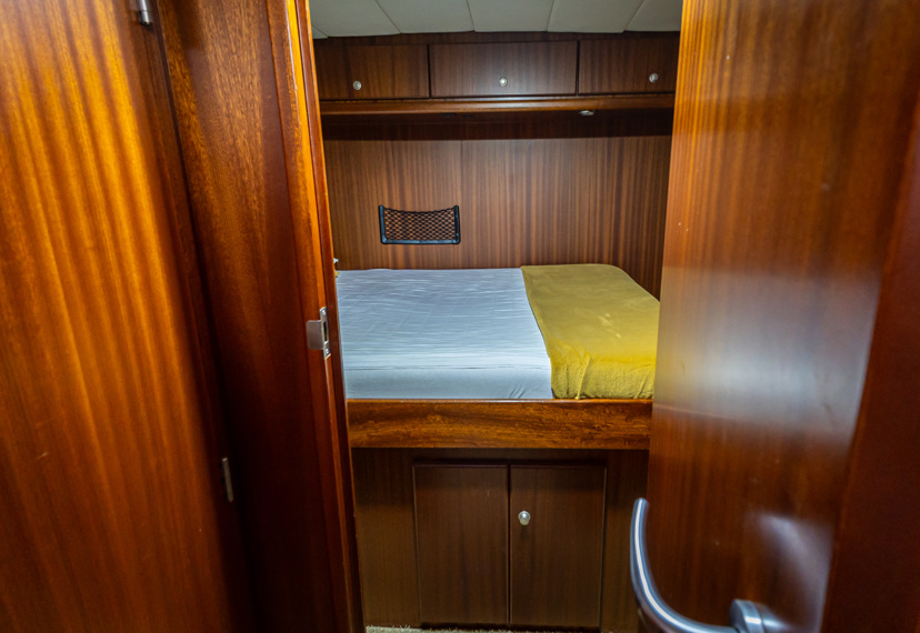 De Driesprong Yachtcharters Interieur Motorjacht Tinka 38